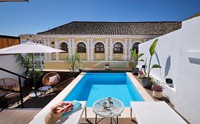 Sweet Sevilla Suites